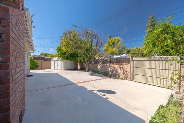 22459 Covello St, West Hills, CA 91307