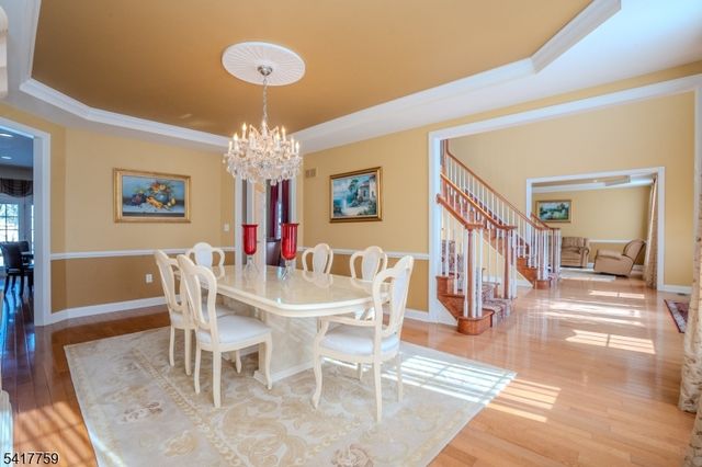 4 Heitz Ln, Hillsborough Twp., NJ 08844