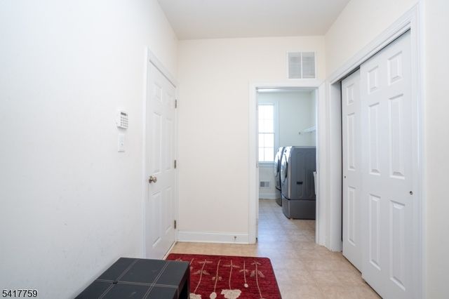 4 Heitz Ln, Hillsborough Twp., NJ 08844