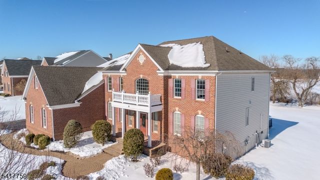 4 Heitz Ln, Hillsborough Twp., NJ 08844