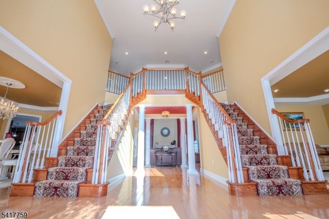 4 Heitz Ln, Hillsborough Twp., NJ 08844