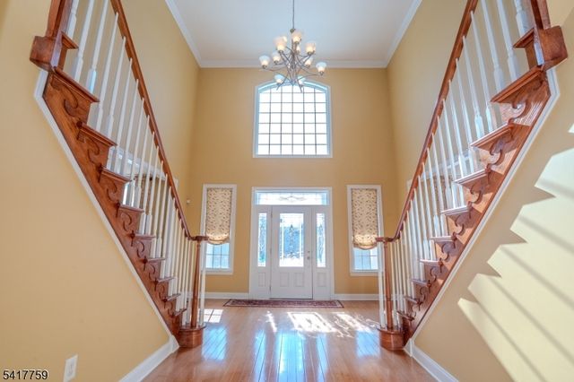 4 Heitz Ln, Hillsborough Twp., NJ 08844