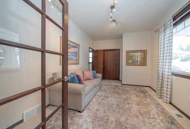 1211 N Lancashire Ln, Liberty Lake, WA 99019