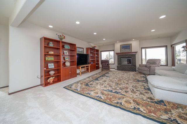 1211 N Lancashire Ln, Liberty Lake, WA 99019