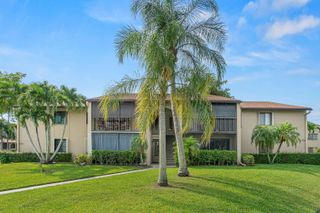 526 Shady Pine Way D2, Greenacres, FL 33415