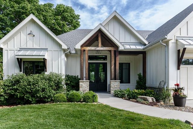 10000 Hollingsworth Road, Kansas City, KS 66109