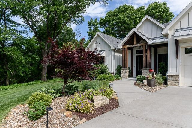10000 Hollingsworth Road, Kansas City, KS 66109