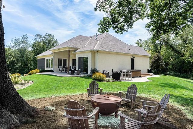 10000 Hollingsworth Road, Kansas City, KS 66109