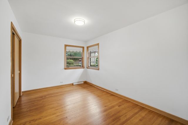 8001 W Balmoral Avenue, Chicago, IL 60656