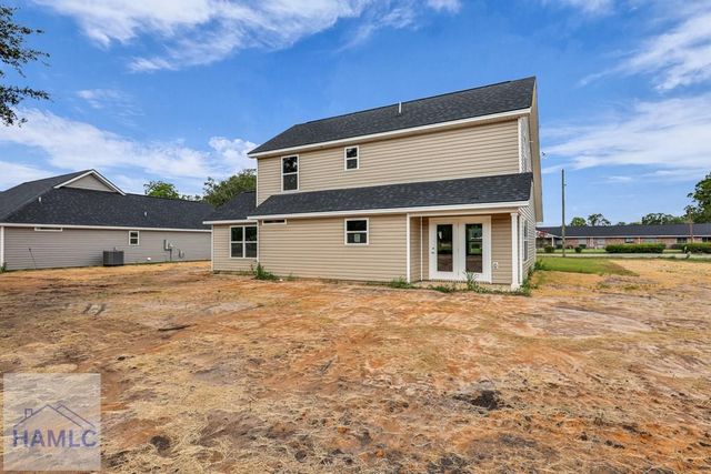 655 North Caswell Street, Glennville, GA 30427