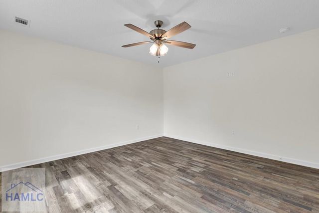 655 North Caswell Street, Glennville, GA 30427