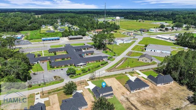 655 North Caswell Street, Glennville, GA 30427