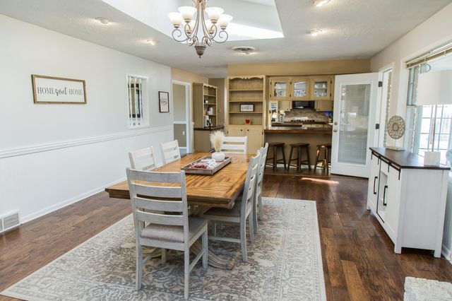 1106 Amarillo Street, Plainview, TX 79072