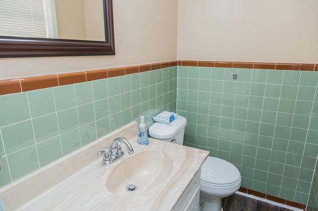 1106 Amarillo Street, Plainview, TX 79072