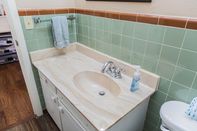 1106 Amarillo Street, Plainview, TX 79072