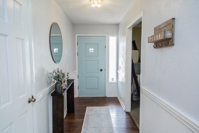 1106 Amarillo Street, Plainview, TX 79072