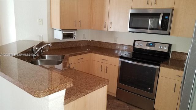 1440 Canary Island Dr 1440, Weston, FL 33327
