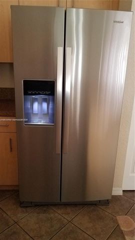 1440 Canary Island Dr 1440, Weston, FL 33327