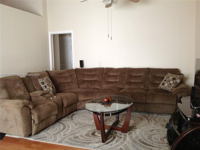1440 Canary Island Dr 1440, Weston, FL 33327