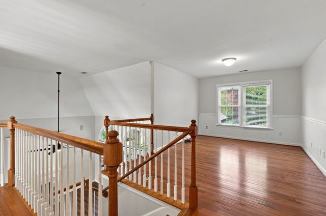 512 Crofton Park Ln, Franklin, TN 37069
