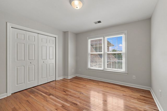 512 Crofton Park Ln, Franklin, TN 37069