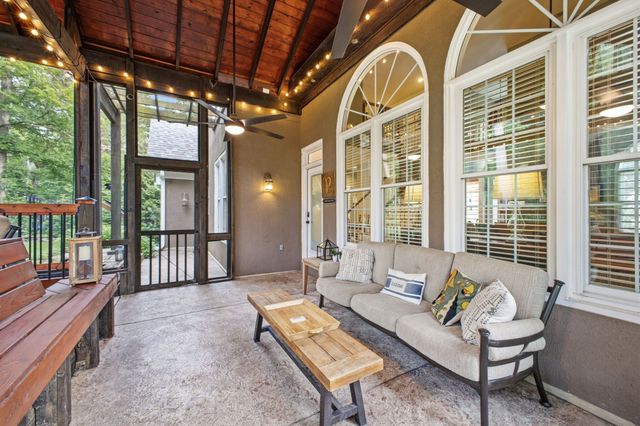 512 Crofton Park Ln, Franklin, TN 37069