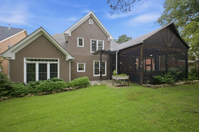 512 Crofton Park Ln, Franklin, TN 37069