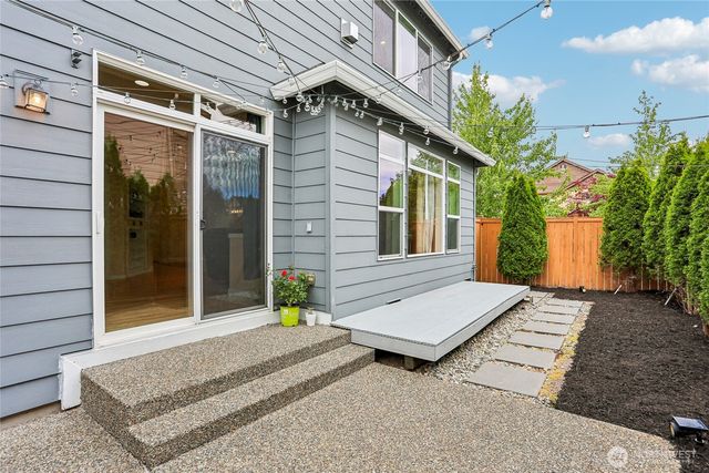15621 36th Avenue SE, Bothell, WA 98012