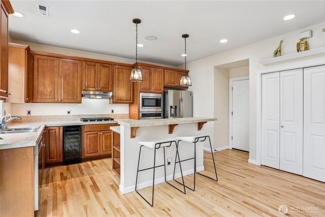 15621 36th Avenue SE, Bothell, WA 98012