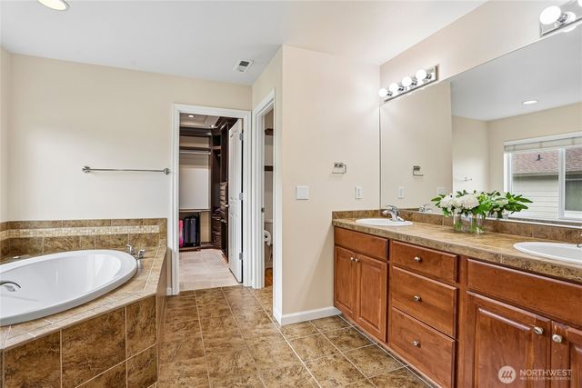 15621 36th Avenue SE, Bothell, WA 98012