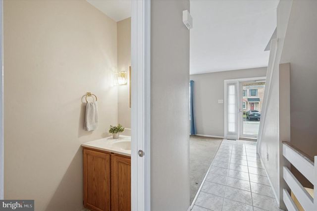 25 RUTH RD, Brookhaven, PA 19015