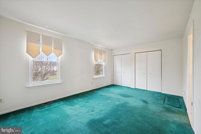 25 RUTH RD, Brookhaven, PA 19015