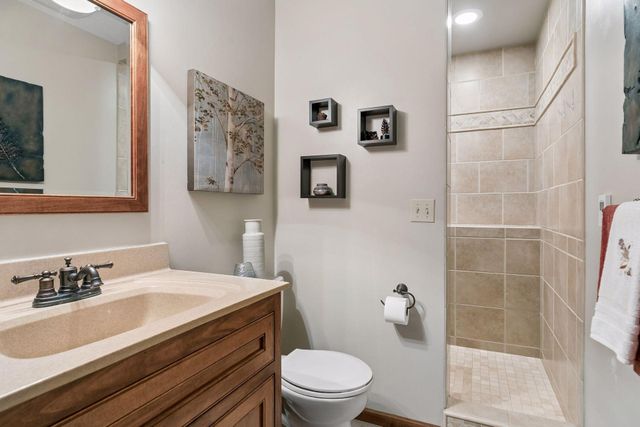 23800 Elmcrest Avenue N, Forest Lake, MN 55025