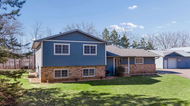 23800 Elmcrest Avenue N, Forest Lake, MN 55025