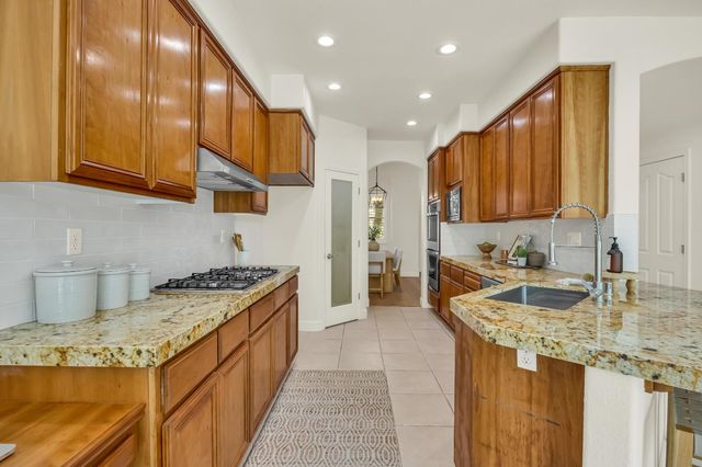 6041 Lockridge Dr, Granite Bay, CA 95746