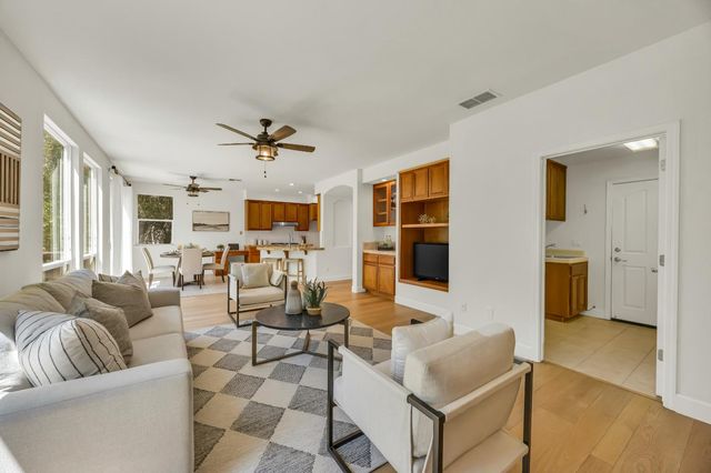 6041 Lockridge Dr, Granite Bay, CA 95746