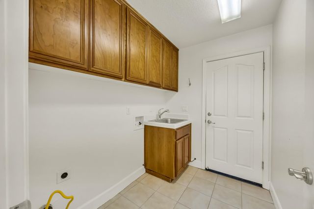 6041 Lockridge Dr, Granite Bay, CA 95746