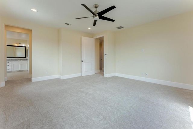 552 Cadiz Drive, Hollister, CA 95023