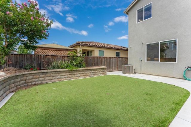 552 Cadiz Drive, Hollister, CA 95023