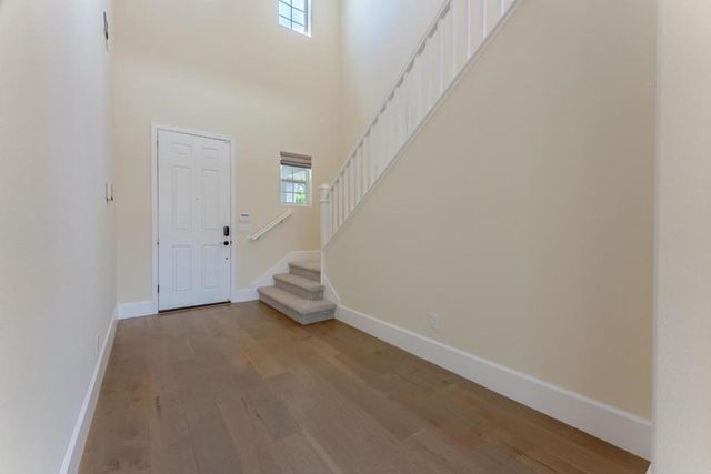 552 Cadiz Drive, Hollister, CA 95023