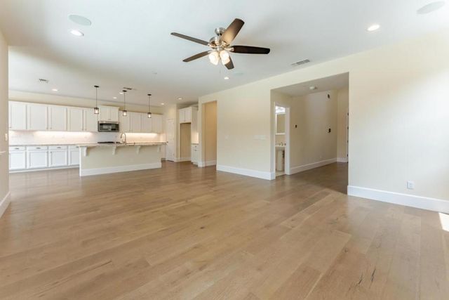 552 Cadiz Drive, Hollister, CA 95023