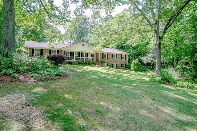 2041 Rainbow Drive, Snellville, GA 30039