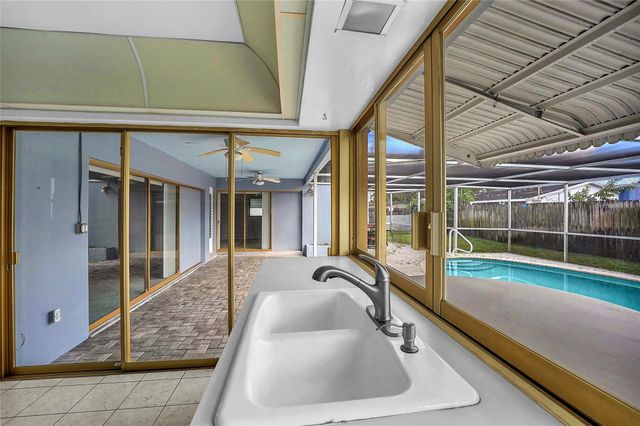 7904 Plantation Blvd, Miramar, FL 33023