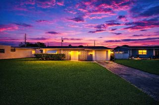 7904 Plantation Blvd, Miramar, FL 33023