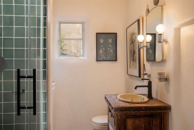412 Camino Cabra, Santa Fe, NM 87505