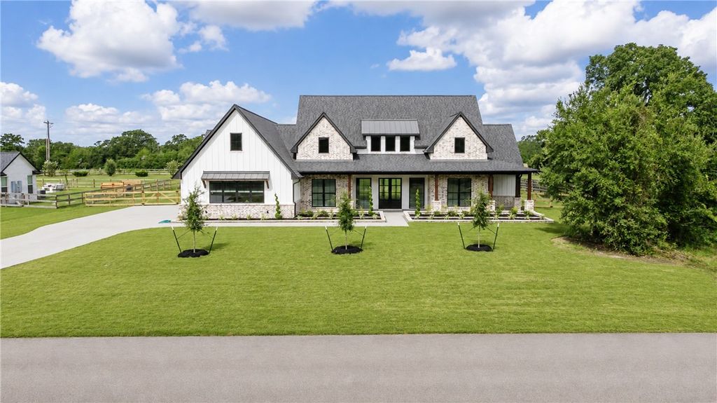 6056 Rain Meadow Drive, College Station, TX 77845 — exterior