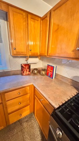 5501 N California Avenue 1N, Chicago, IL 60625