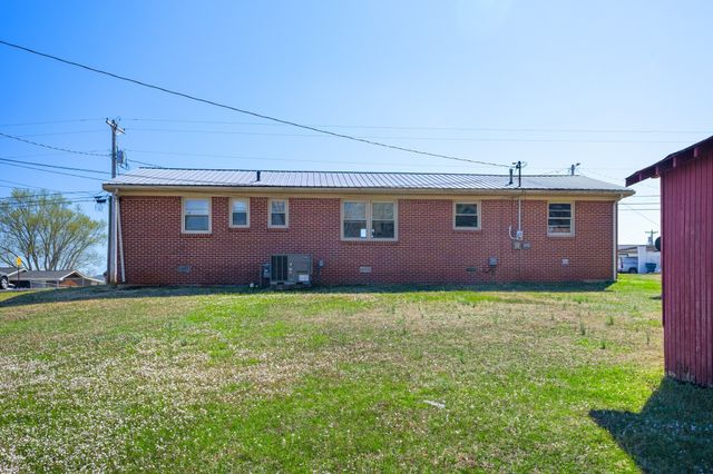 218 Cherry Ln, Mcminnville, TN 37110