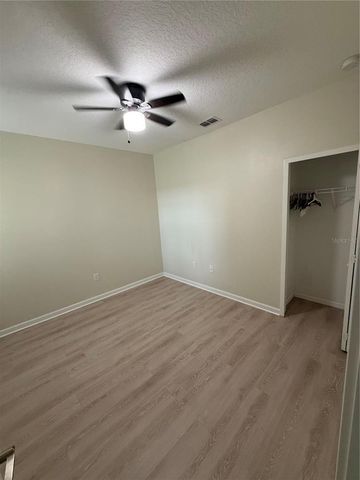 9067 MENEWA COURT, Orlando, FL 32825