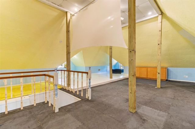 38 Darrell White Road, Huntsville, TX 77340